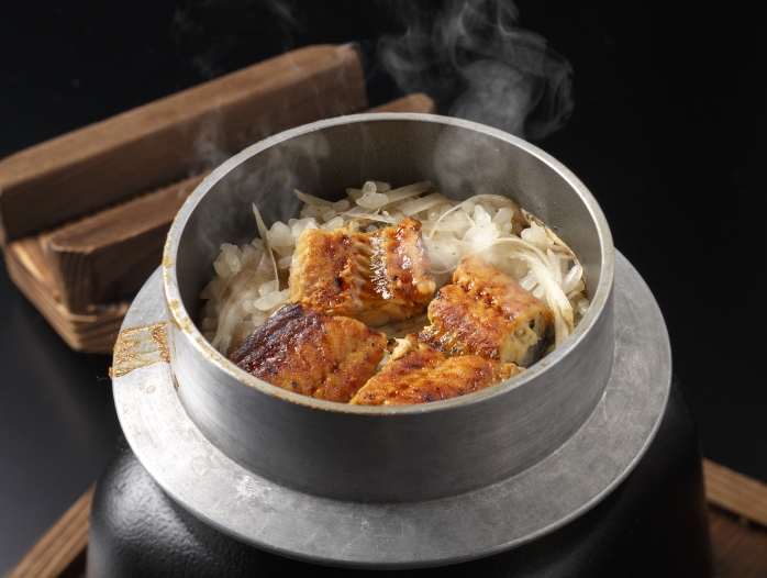 鰻の釜炊きごはん