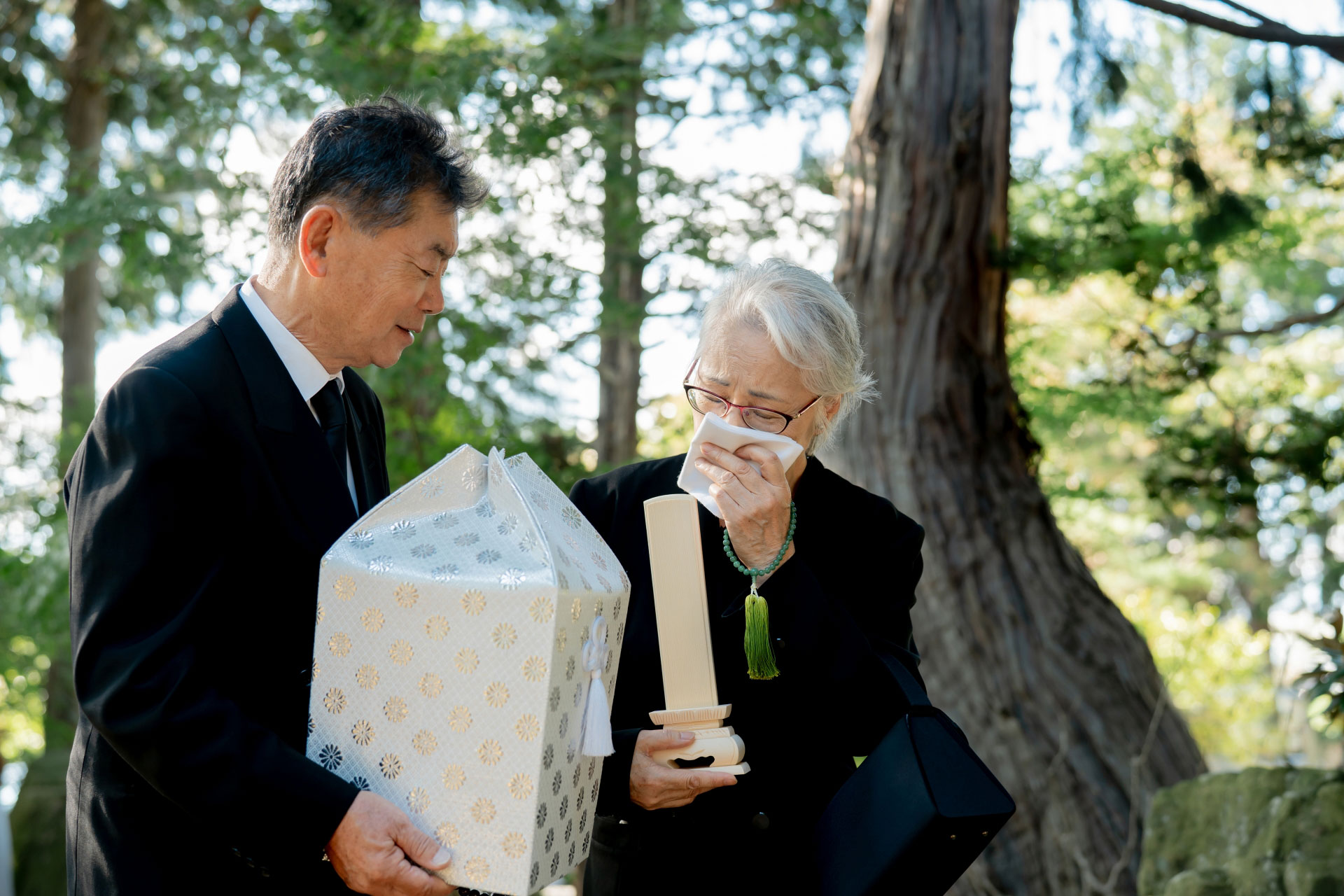 納骨 お 坊さん を 呼ば ない