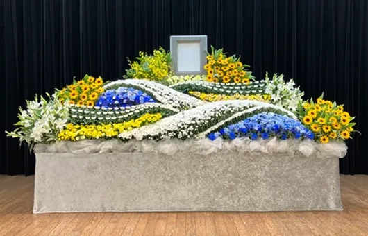 花祭壇「夏（ひまわり）」