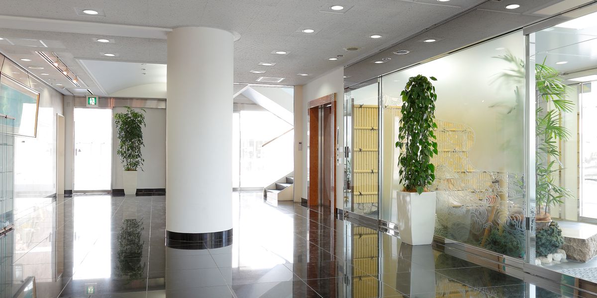 くらしの友 新狭山総合式場 1Fロビー