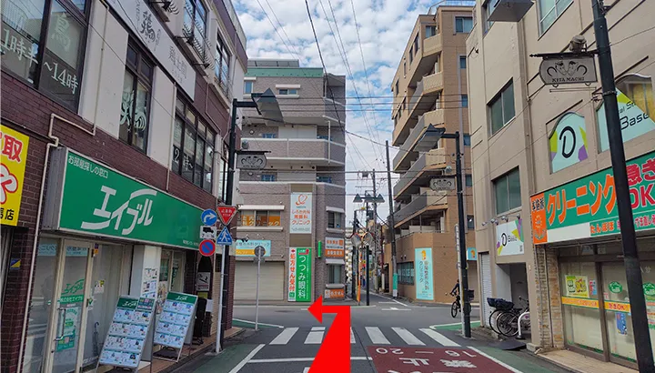 左折して旧川越街道に入る