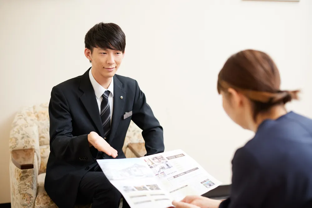 葬儀の打ち合わせで決めること一覧｜流れ・所要時間・事前準備を解説の記事のイラスト